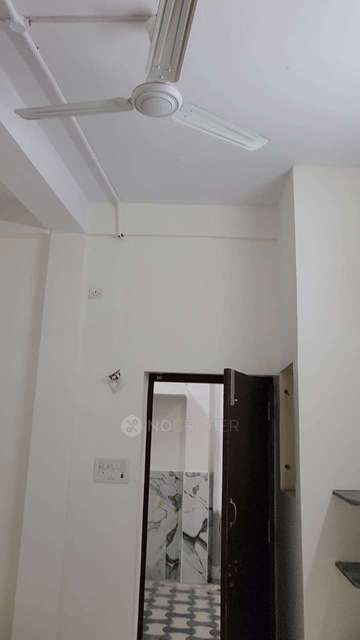 PG for Boys in  Neelankarai,