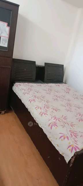 1 RK House for Rent  In Sector 53