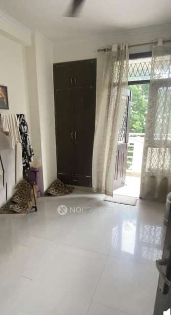 3 BHK Flat In Standalone Building  For Sale  In Indirapuram