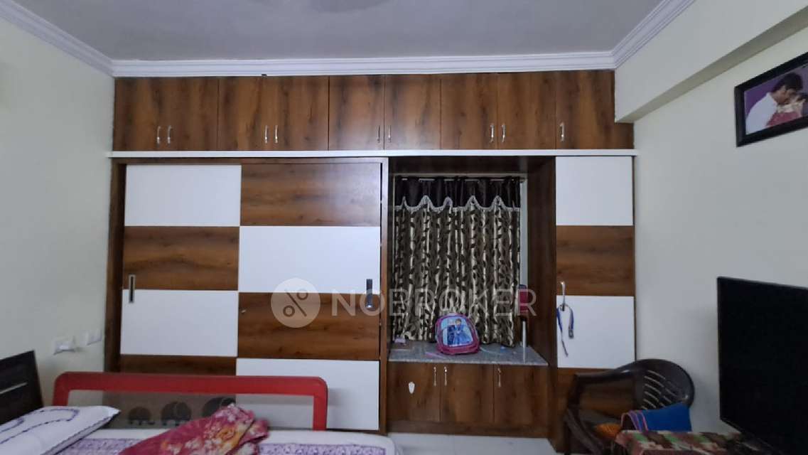 2 BHK Flat In Metro Heights Block C For Sale  In Metro Heights Block C