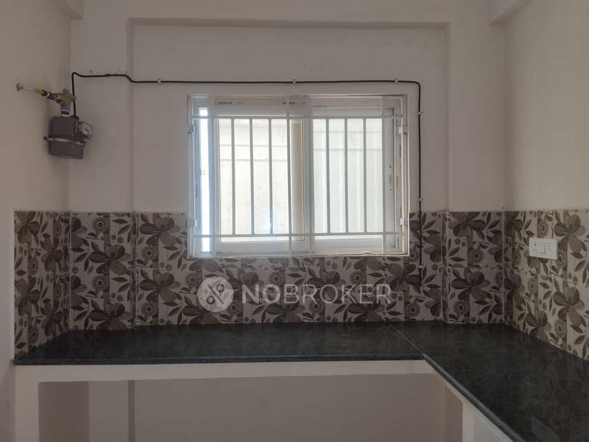 2 BHK Flat In Amarprakash Temple Waves For Sale  In Kundrathur