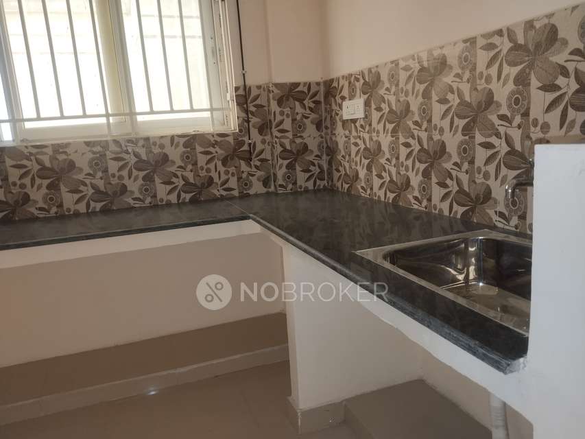 2 BHK Flat In Amarprakash Temple Waves For Sale  In Kundrathur