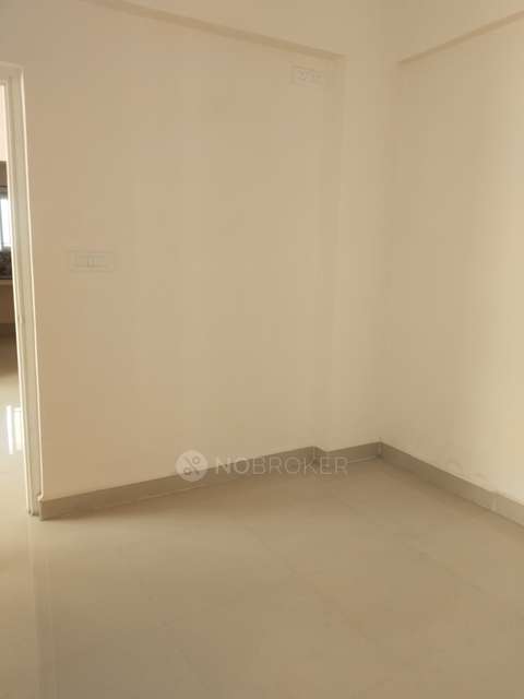 2 BHK Flat In Amarprakash Temple Waves For Sale  In Kundrathur