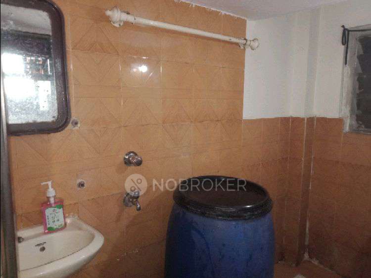 1 RK Flat In Shiv-om Co.housing Society,nilegaon,nallasoppara &#40;west&#41; For Sale  In Nalasopara West