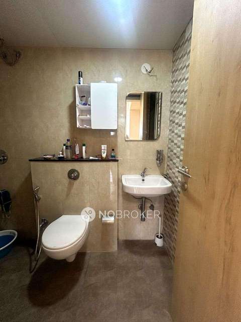 2 BHK Flat In Sheth Midori For Sale  In Dahisar East