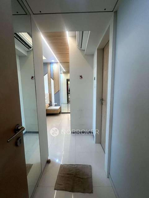 2 BHK Flat In Sheth Midori For Sale  In Dahisar East