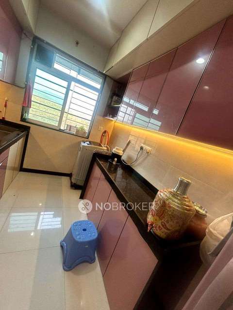 2 BHK Flat In Sheth Midori For Sale  In Dahisar East