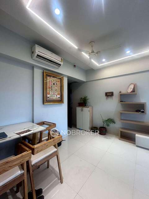 2 BHK Flat In Sheth Midori For Sale  In Dahisar East