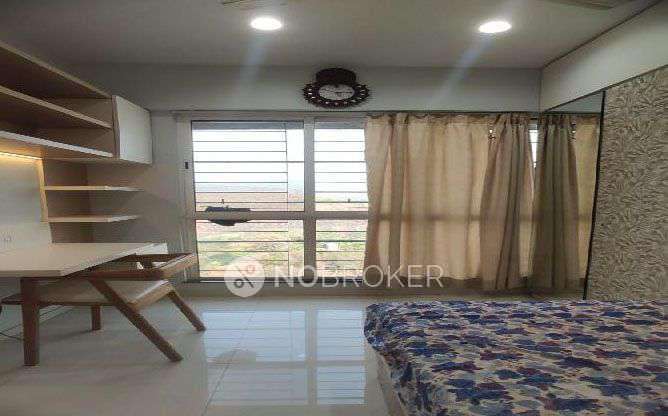 2 BHK Flat In Sheth Midori For Sale  In Dahisar East