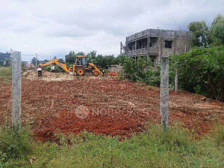 Plot For Sale  In Hunasamaranahalli
