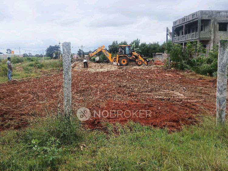Plot For Sale  In Hunasamaranahalli