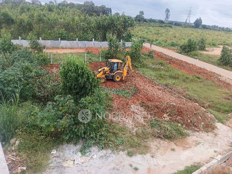 Plot For Sale  In Hunasamaranahalli
