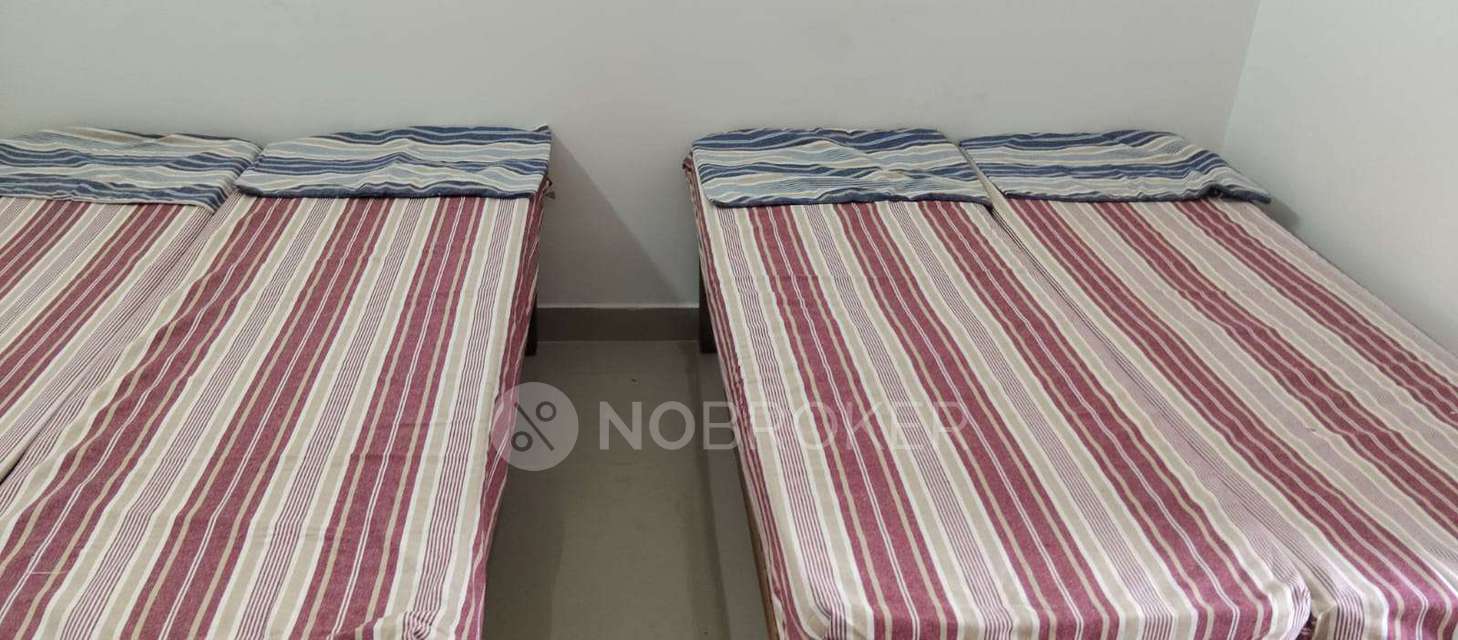 PG for Girls in Arnav Residency