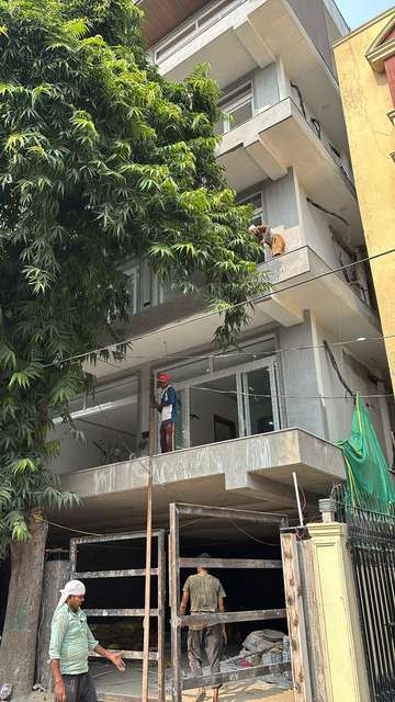 4 BHK Flat In New Friends Colony Floors For Sale  In New Friends Colony