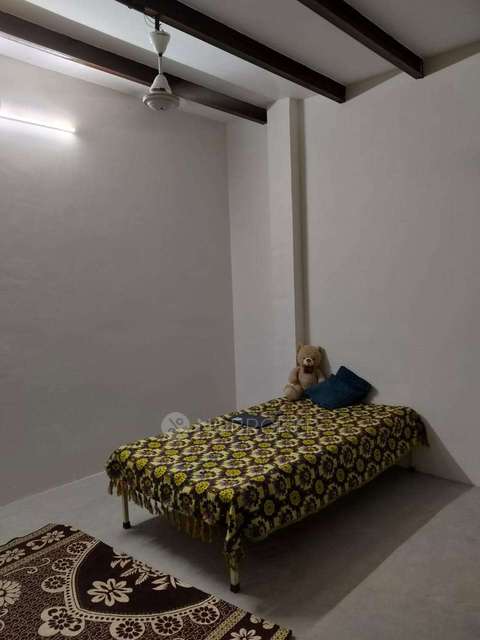 Single Room for Female In 1 RK  In Standalone  Building In Sector 23