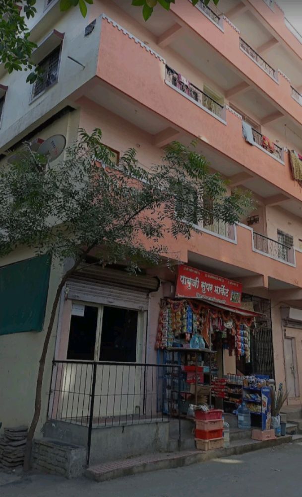 Auspicious Apartment