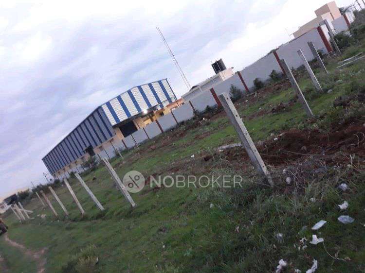 Plot For Sale  In Mannur