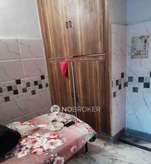 2 BHK Flat For Sale  In Laxmi Nagar