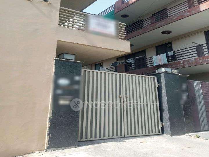 1 RK House for Rent  In Sector 47