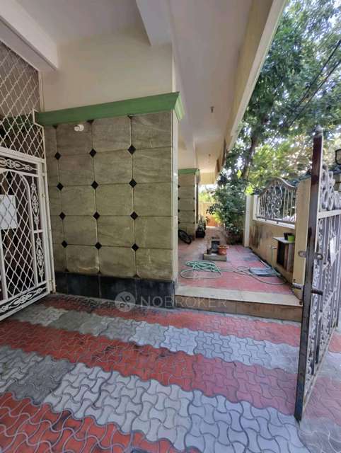 4+ BHK House For Sale  In Banashankari