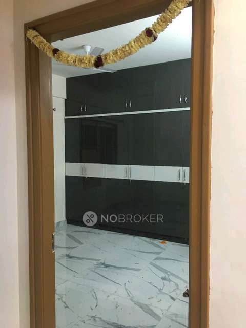 2 BHK Flat In Hp Aravindam For Sale  In Krishnarajapura