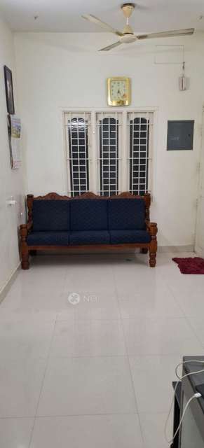 2 BHK Flat In Vgk Blue Bell For Sale  In Selaiyur