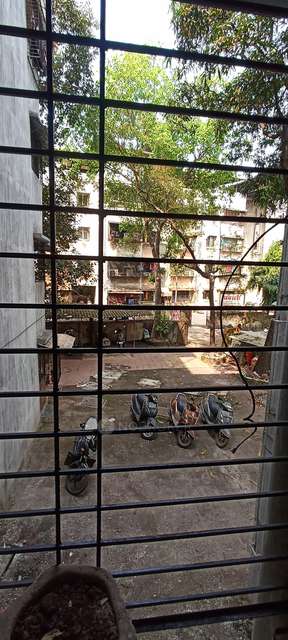 1 RK Flat In Laxmi Pooja Chs For Sale  In Dombivali West
