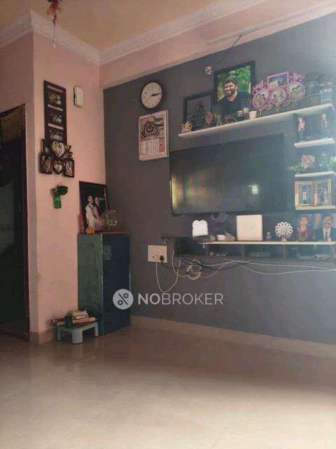 2 BHK Flat In Bharat Nagar Gandhi Park For Sale  In Bharat Nagar