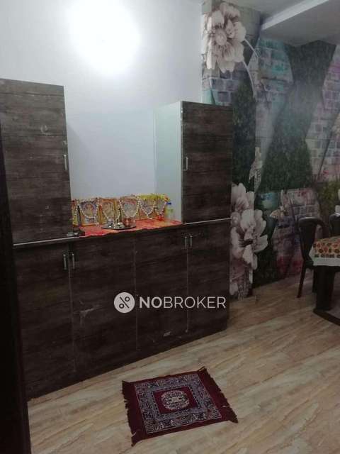 2 BHK Flat In Sb For Sale  In Uttam Nagar