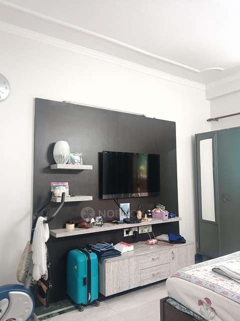 3 BHK Flat In Uppal Southend For Sale  In Sector 49