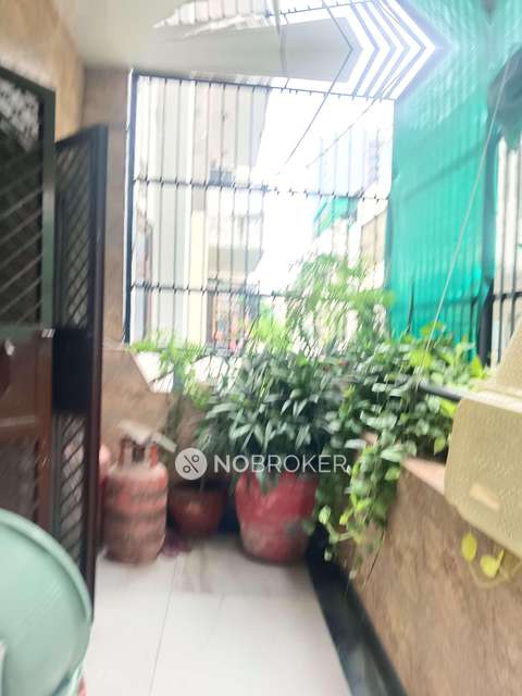 3 BHK Flat In Uppal Southend For Sale  In Sector 49