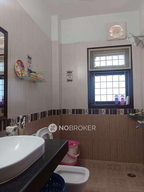 3 BHK Flat In Uppal Southend For Sale  In Sector 49
