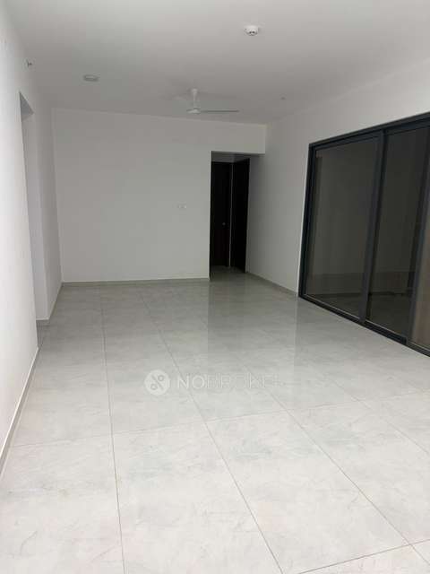 4 BHK Flat In Mantra Mirari for Rent  In Mundhwa