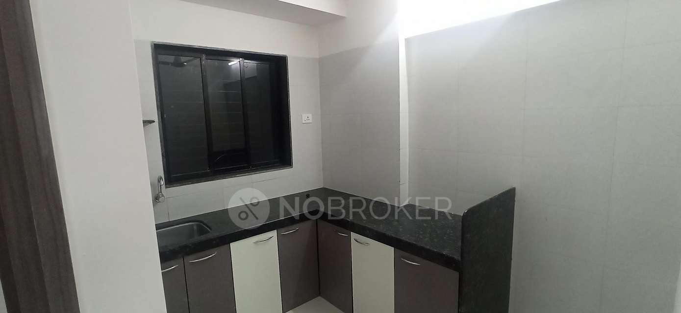 1 BHK Flat In Neumec Godavari For Sale  In Vile Parle East