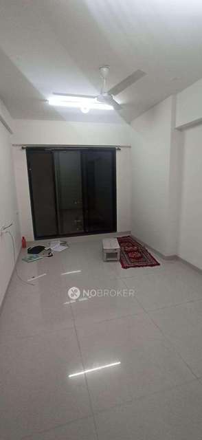 1 BHK Flat In Neumec Godavari For Sale  In Vile Parle East