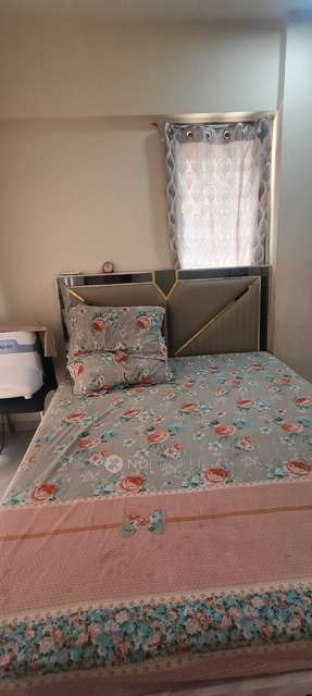 1 BHK Flat In Neumec Godavari For Sale  In Vile Parle East