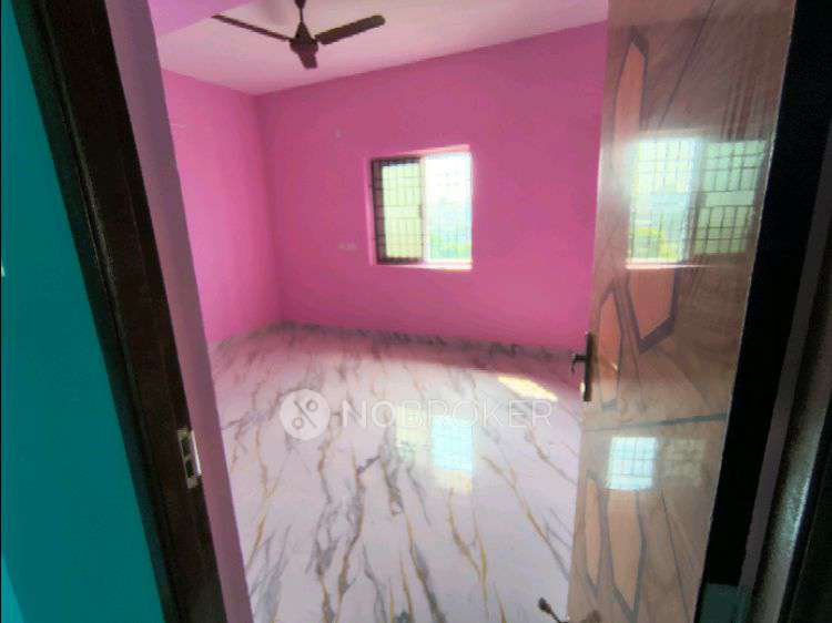 2 BHK Flat In Keerthana Flats Medavakkam for Rent  In Medavakkam