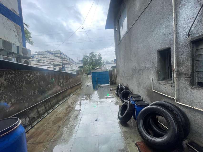 Industrial Building in Taloja, Mumbai for Rent 