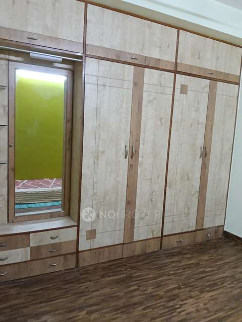 2 BHK Flat In Raj Tower For Sale  In Raj Tower