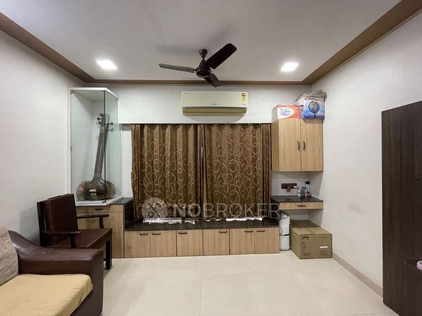 2 BHK Flat In Prem Vishnu Apartments For Sale  In Mulund East