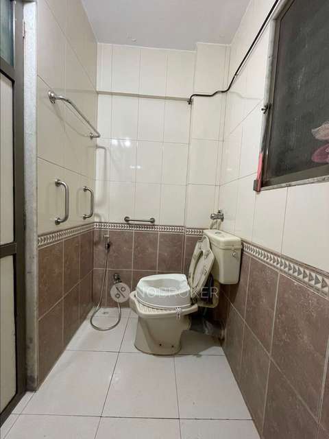 2 BHK Flat In Prem Vishnu Apartments For Sale  In Mulund East