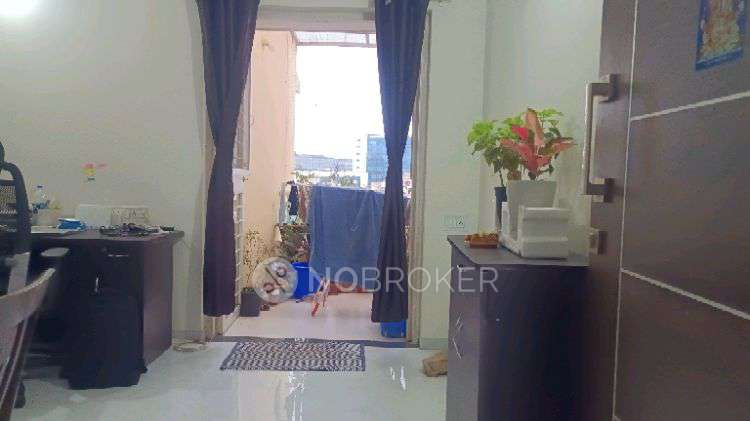 Single Room for Female In 2 BHK  In Kiran Shubharambh In Baner