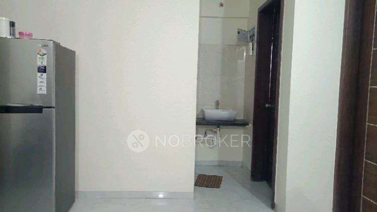 Single Room for Female In 2 BHK  In Kiran Shubharambh In Baner