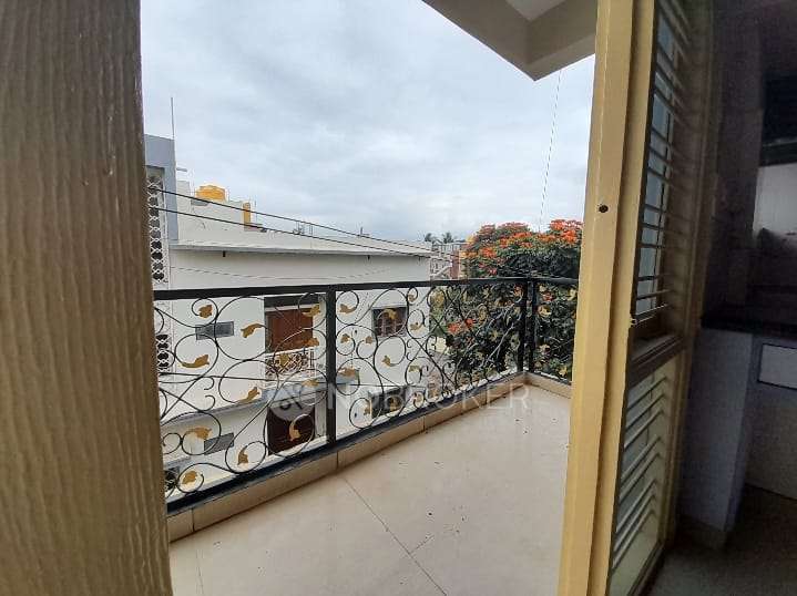 2 BHK Flat In Rs Residency, Lingarajapuram For Sale  In Kacharakanahalli