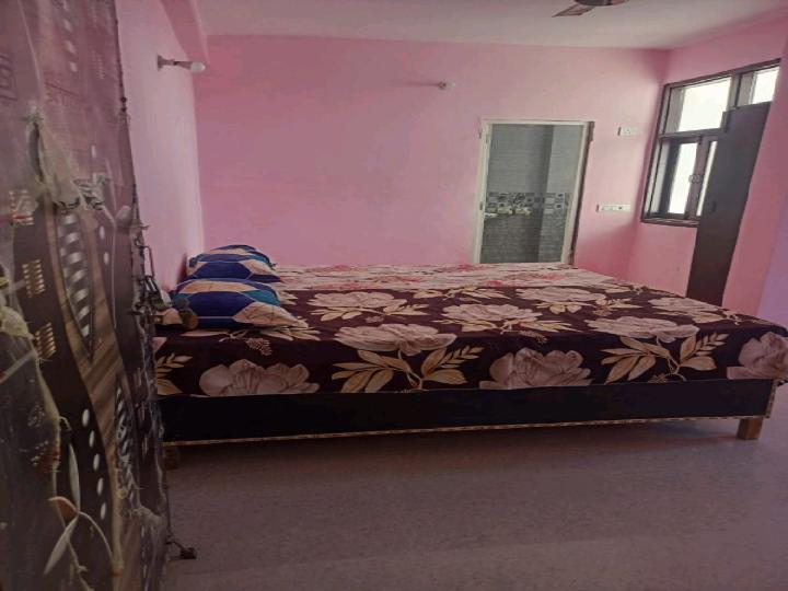 PG for BOTH in Body Temple Gym for Rs 6000 available Immediately