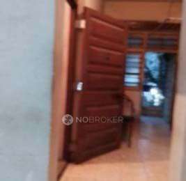 PG for Girls in Petrol Pump