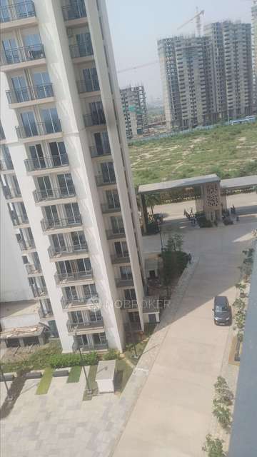 3 BHK Flat In Eldeco Live By The Greens, Sector 150 For Sale  In Sector 150