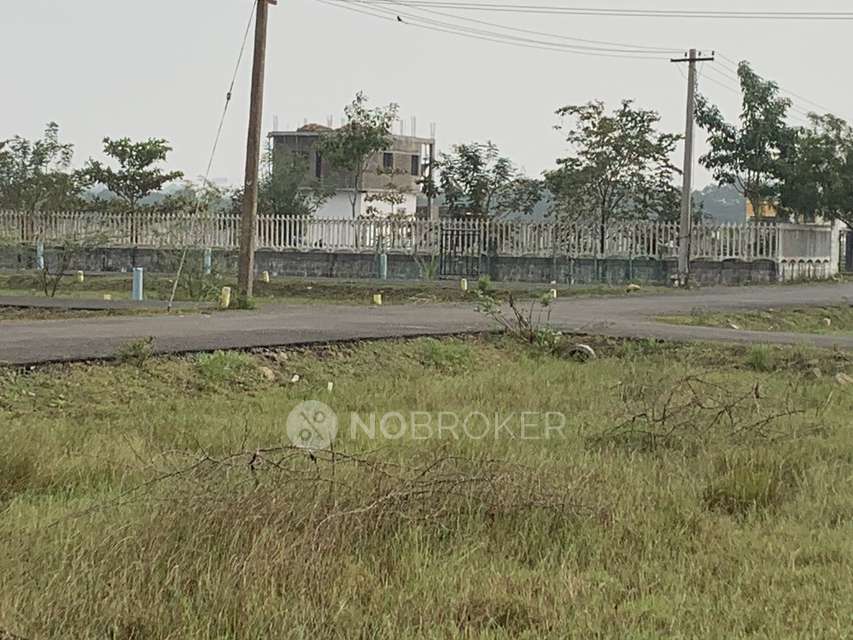 Plot For Sale  In Sai Shanthi Villa In Kavanur