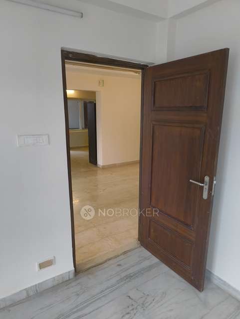 3 BHK Flat In Aditya Empress Towers For Sale  In Shaikpet