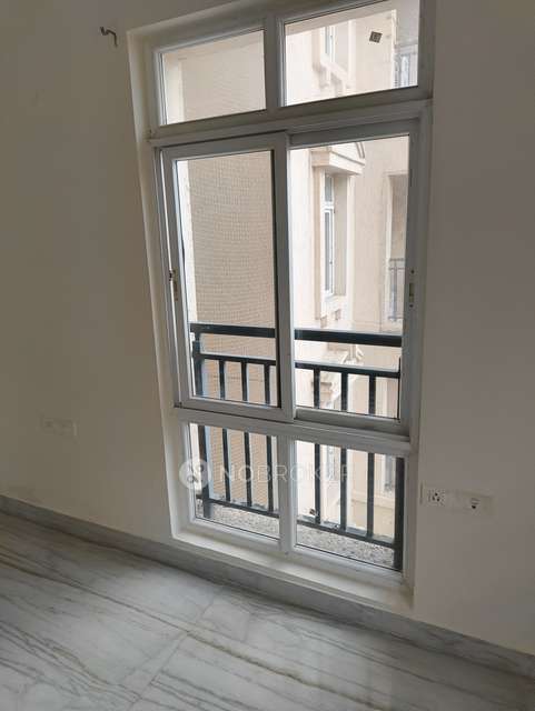 3 BHK Flat In Aditya Empress Towers For Sale  In Shaikpet